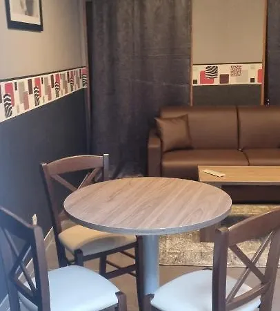 Maison De Luxe Centre Avec 6 Lits Et Garage فيلة *